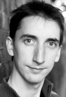 фото Энтони Харвуд