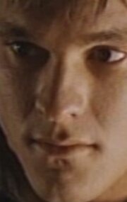 фото Джош Грин