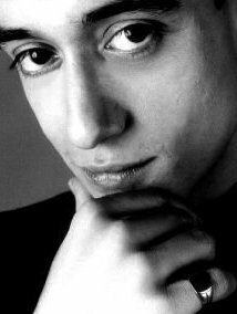 фото Joel Savani