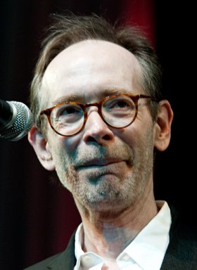 фото Арто Линдсей