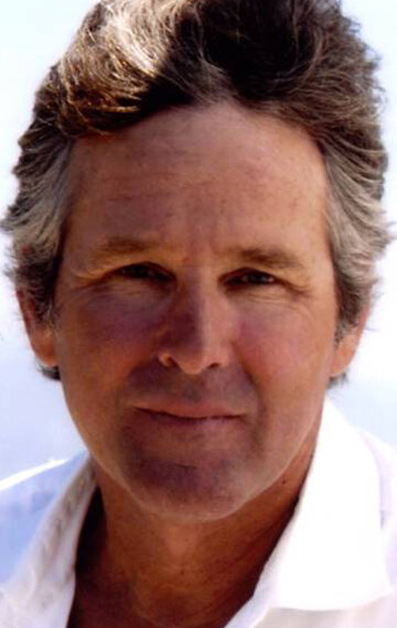 фото Тимоти Боттомс