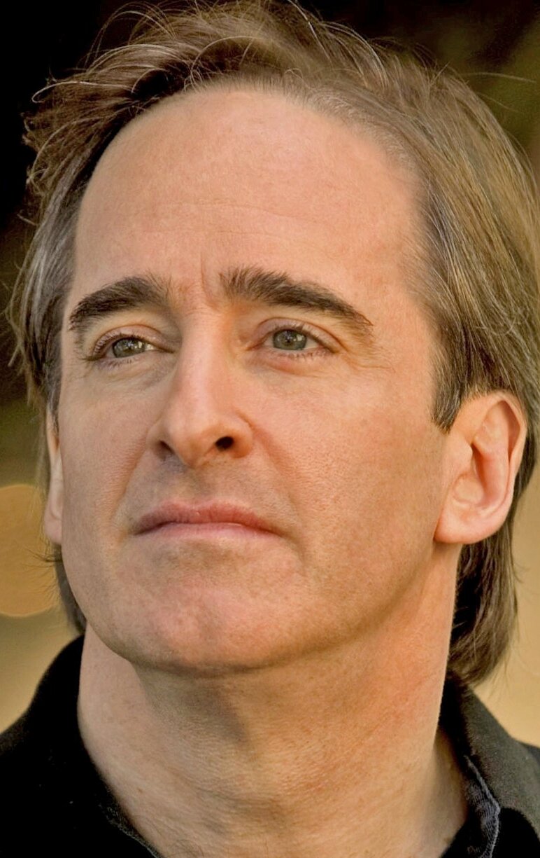 фото Джеймс Конлон