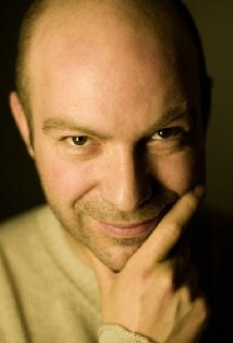 фото Саймон Брук