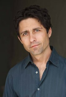 фото Байрон Темз