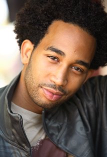 фото Т.Дж. Эдвардс