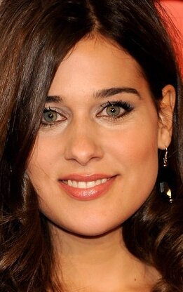 фото Ирис Лескано