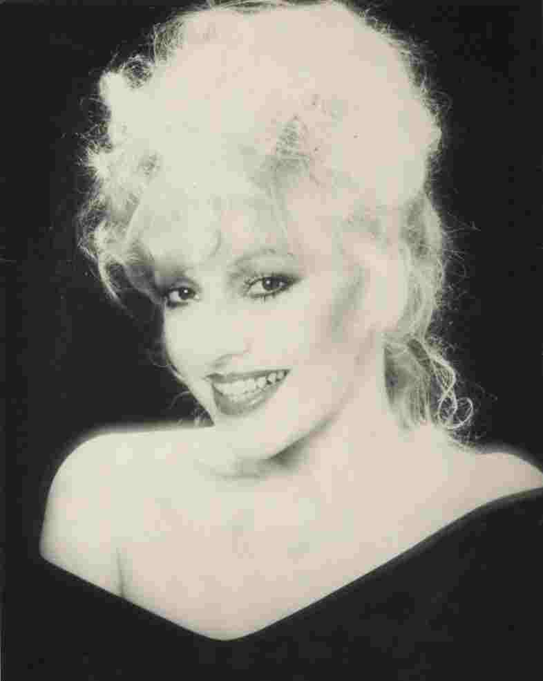 фото Стефани Лоуренс