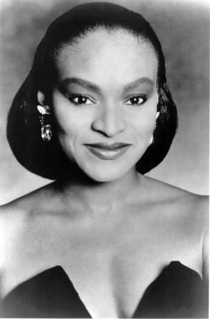 фото Синтия Хэймон