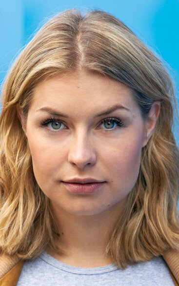 фото Сара Тониг