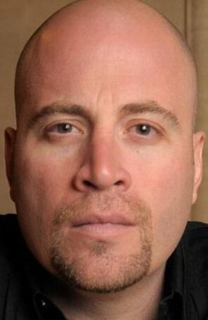 фото Raymond Aceto