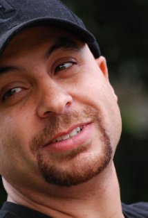 фото Мэнзи Джонс