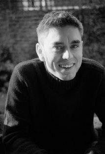 фото James Mullinger