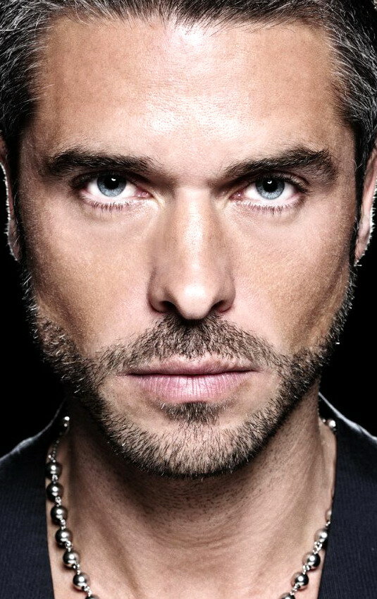 фото Антони Дюпрэ