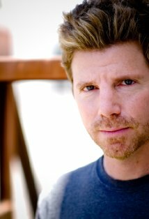 фото Джеймс С. Виктор