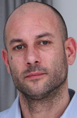 фото Майк Анджело