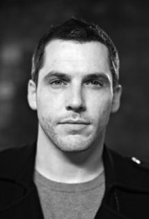 фото Томас Кэри