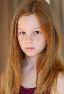 фото Лили Хоу