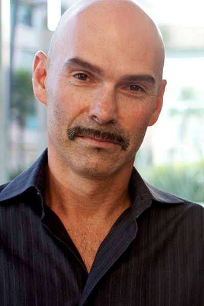 фото Майкл Саймон