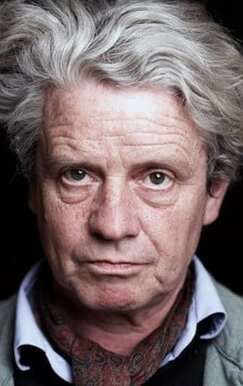 фото Джулиан Фёрт