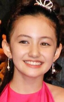 фото Аяка Уилсон