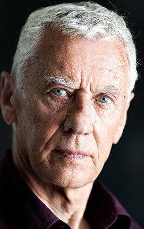 фото Пол Хюттель