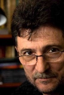 фото Miron Manega