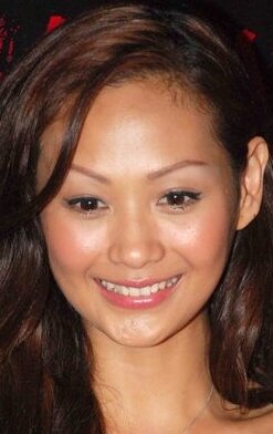 фото Индах Калало