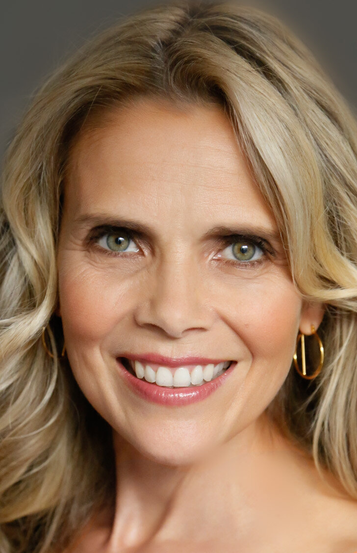 фото Соня Сатра