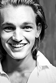 фото Хеннинг Гронковски