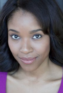 фото Тоя Тернер