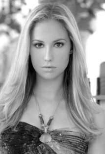 фото Сара Доннелли