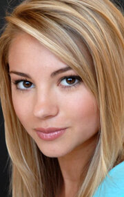 фото Элли Гонино