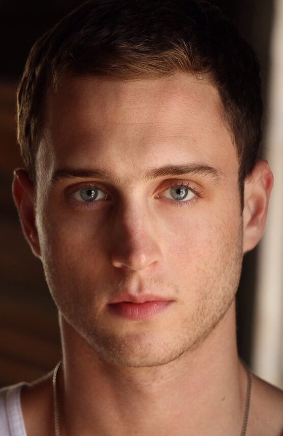 фото Чет Хэнкс