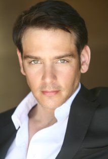 фото Скотт Логан