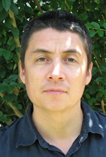 фото Andres Torres-Vives