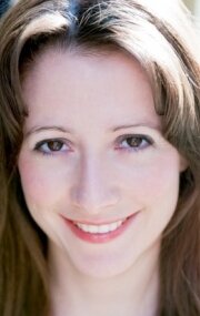 фото Кейтлин Риордан