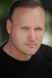 фото Исаак Алонги