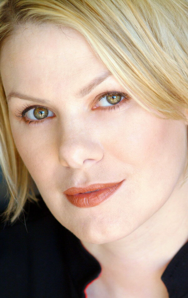 фото Моника Стэггс