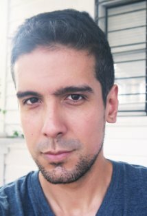 фото Адам Альварес