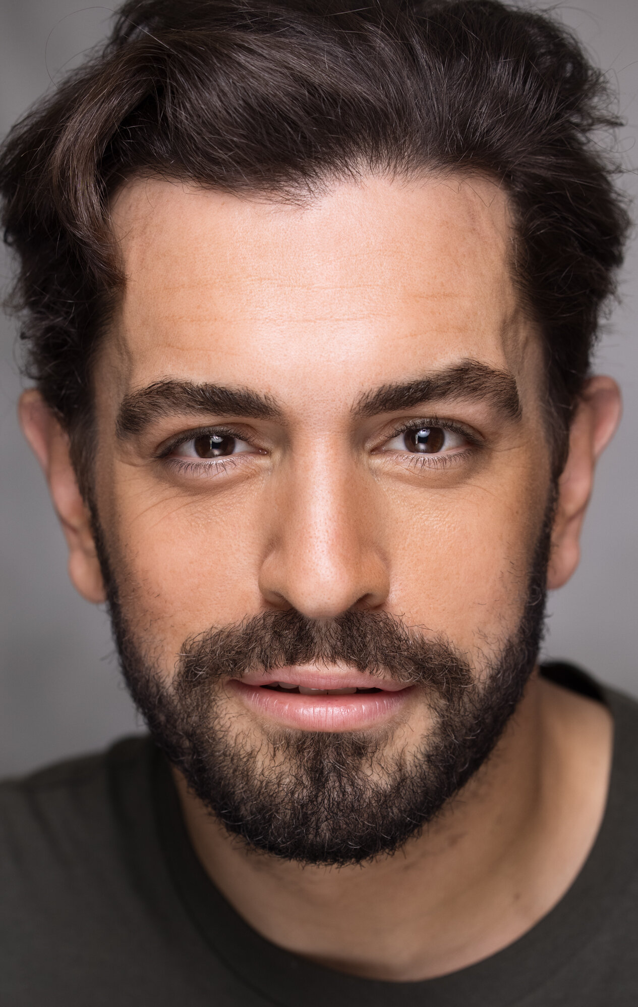 фото Адам Бонд