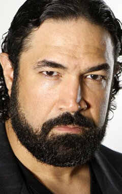 фото Маурицио Овейлл