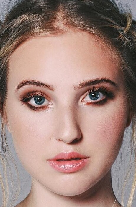 фото Вероника Данн