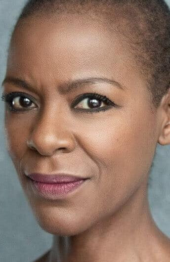 фото Джозетт Саймон