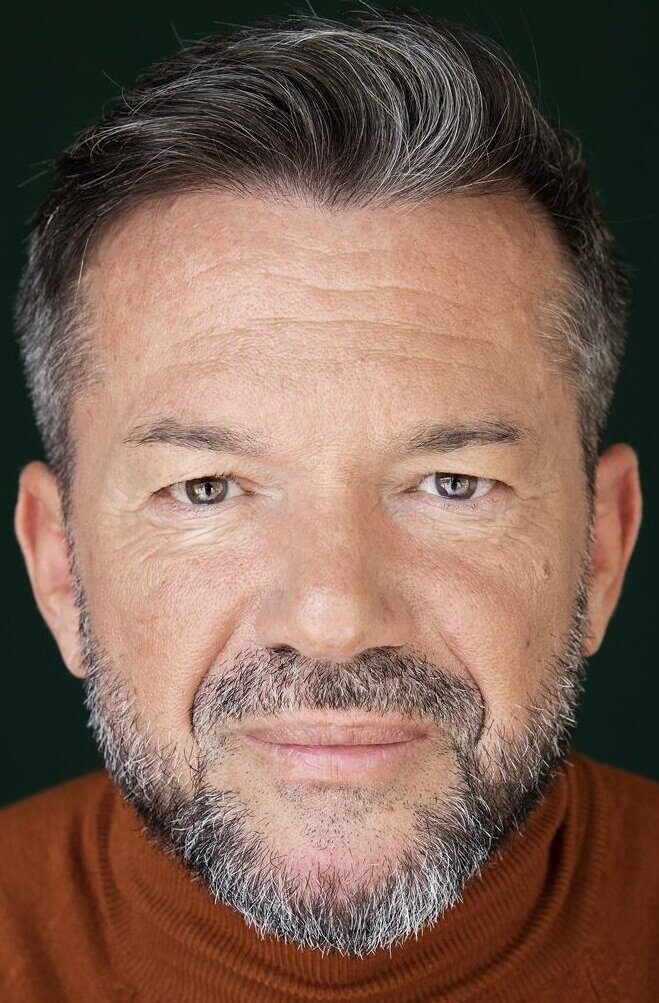 фото Паулу Мансу