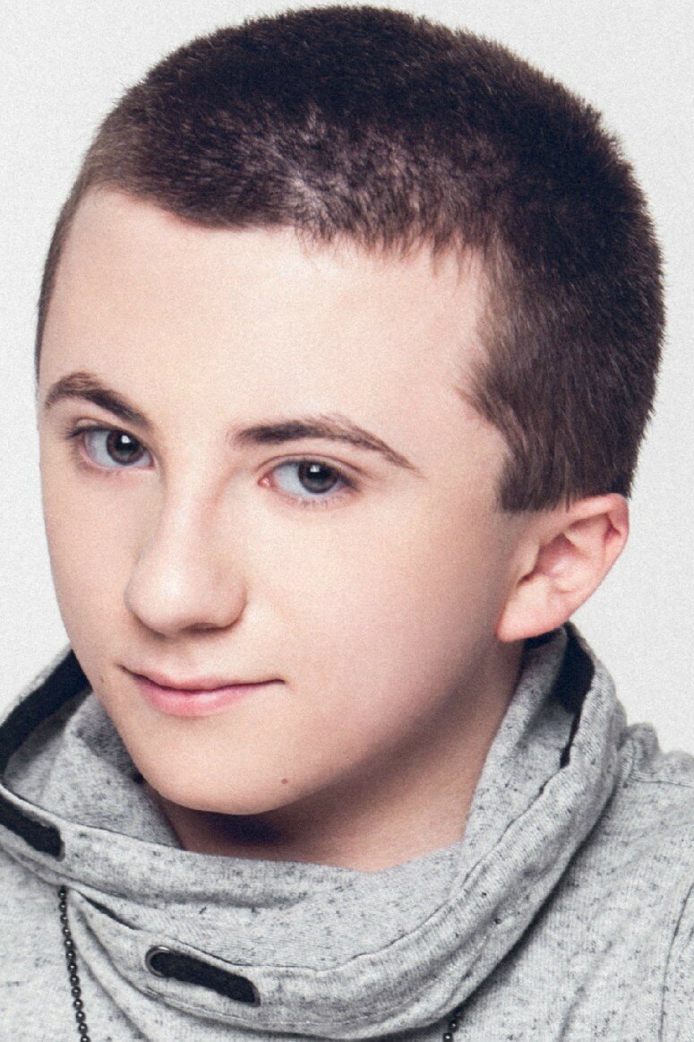 фото Аттикус Шаффер