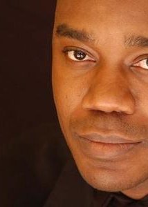 фото Ronma Perry