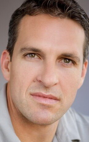 фото Джон Рейнольдс