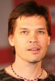 фото Люк Кенни