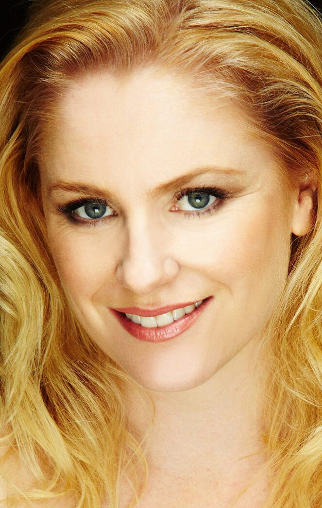 фото Хелен Дэллимор