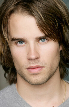 фото Карсон Он